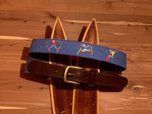 Load image into Gallery viewer, Ski Needlepoint Belt
